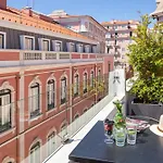 1Bdr Apartment With Terrace And View By Lovelystay